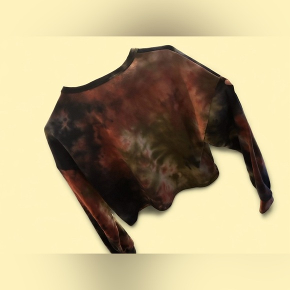 Forever 21 Tie-Dye Cropped Sweatshirt | Long Sleeve | Size S - Picture 2 of 4